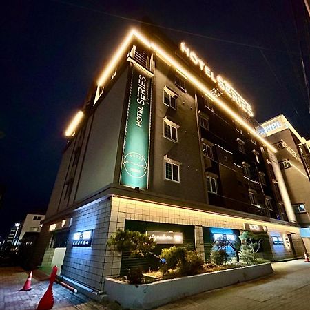 Series Hotel Gyeongju Exterior photo