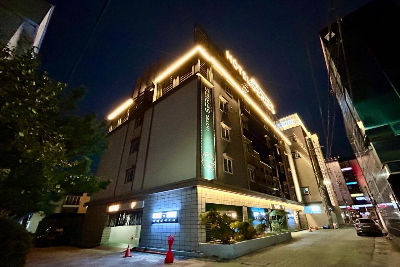Series Hotel Gyeongju Exterior photo