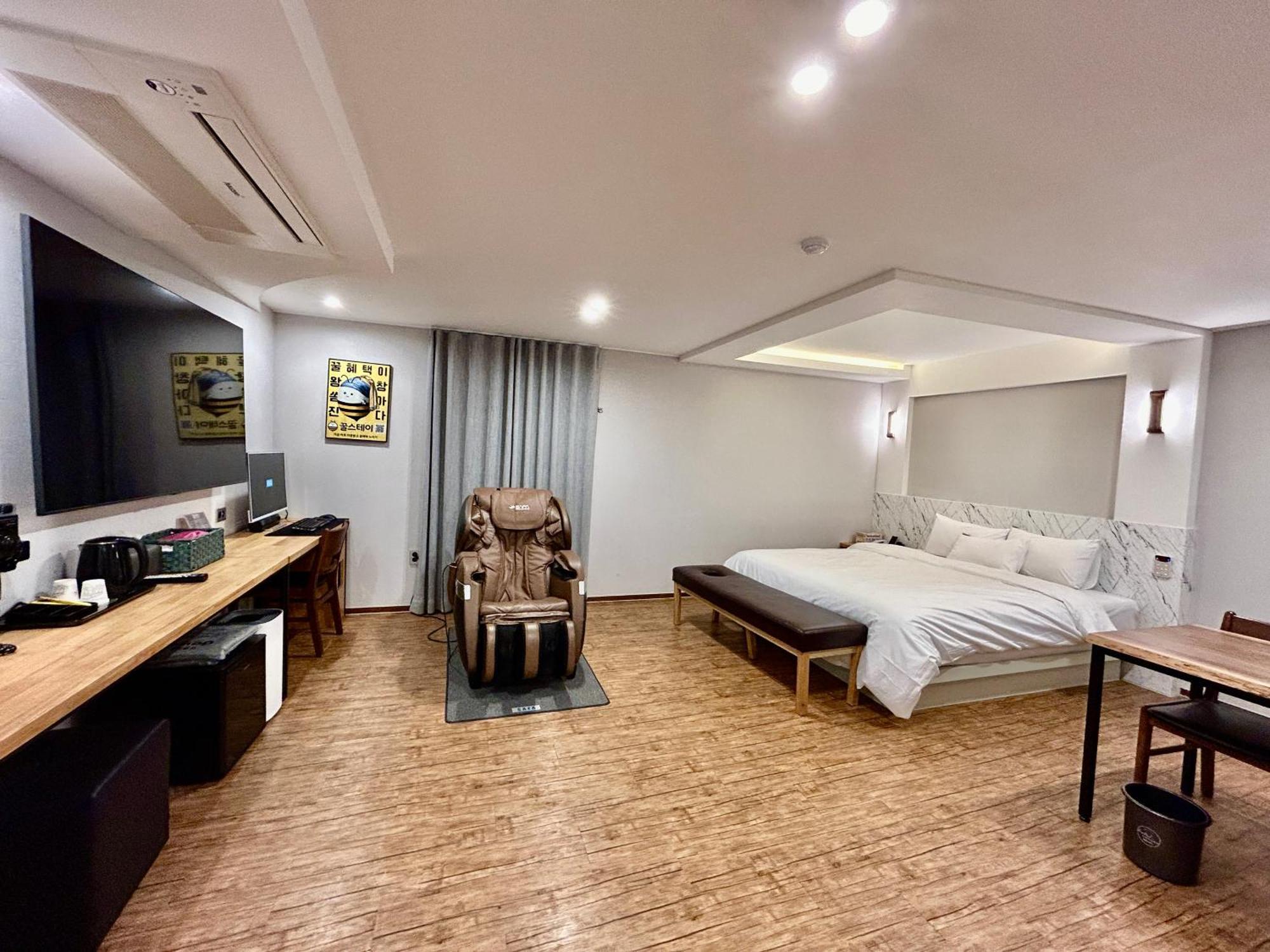 Series Hotel Gyeongju Exterior photo