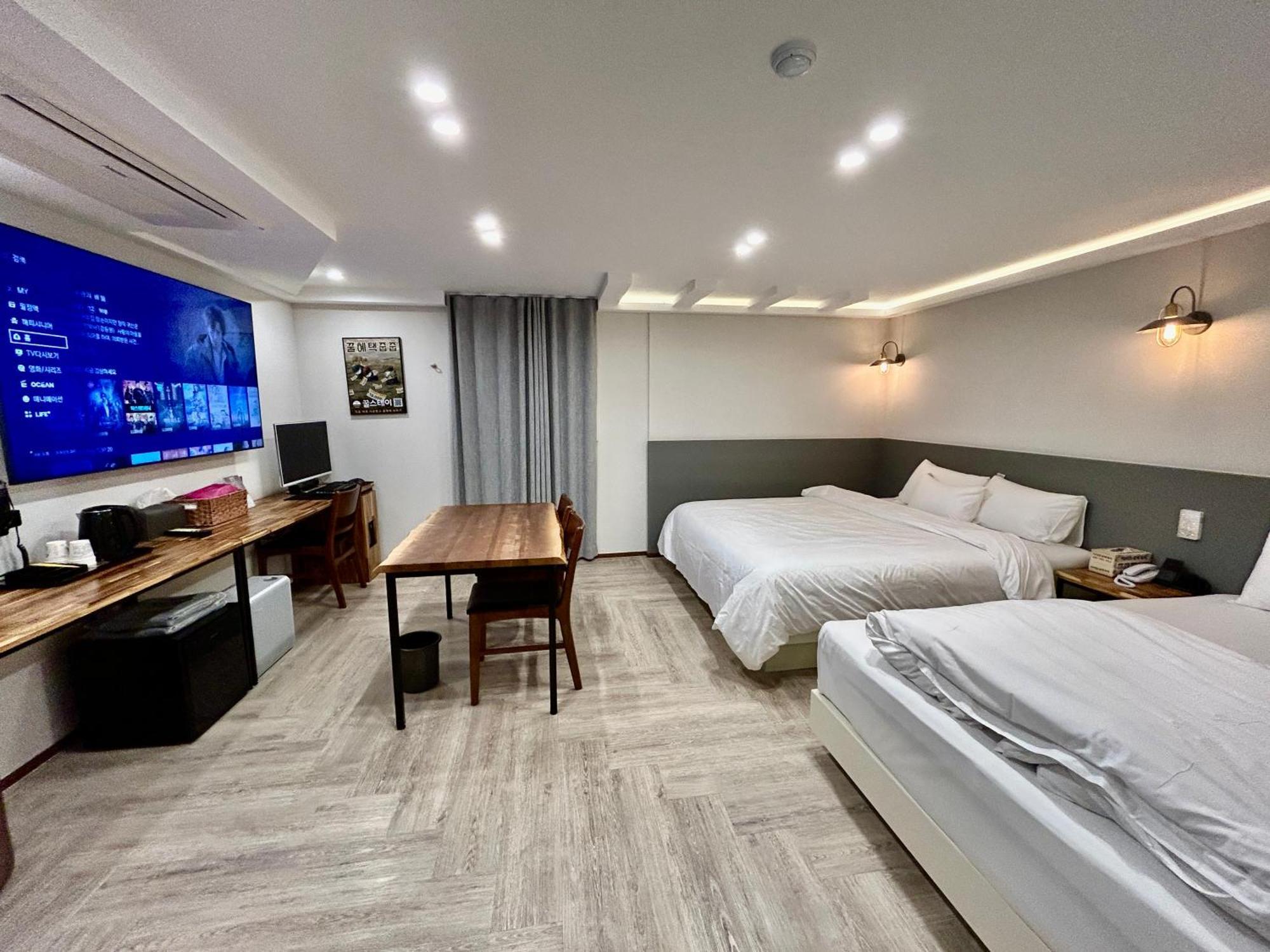 Series Hotel Gyeongju Exterior photo