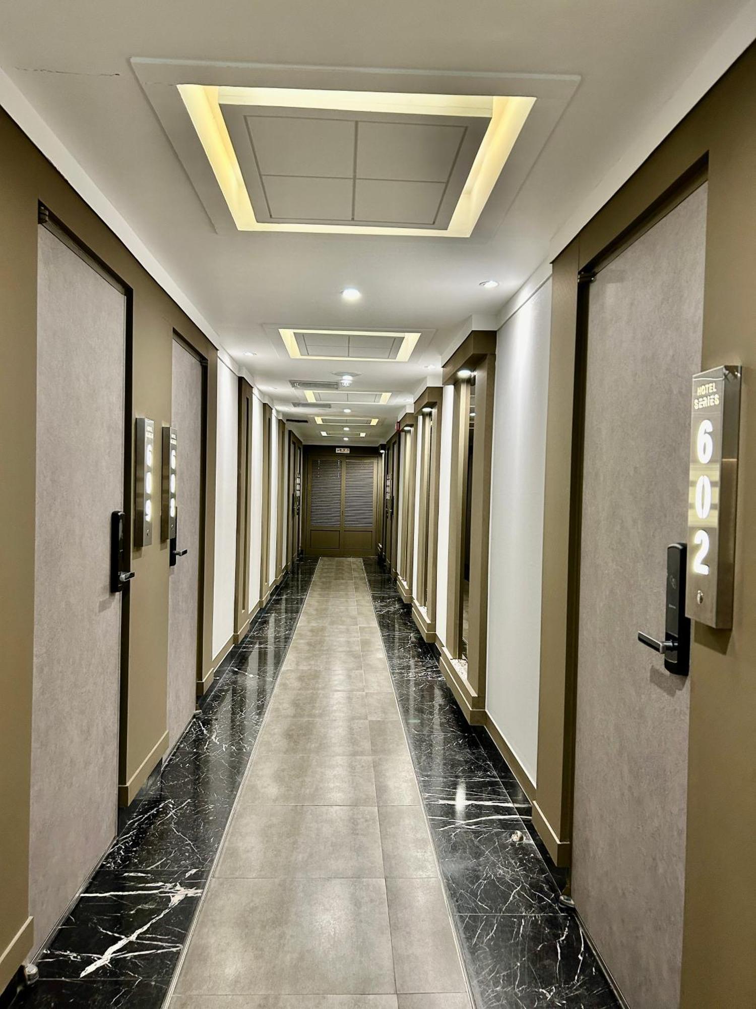 Series Hotel Gyeongju Exterior photo